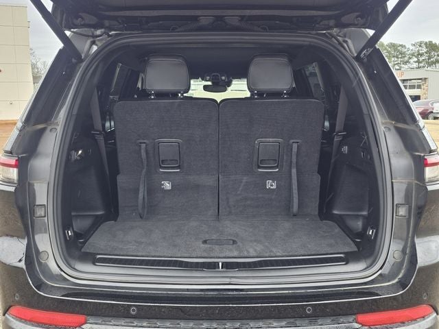 2022 Jeep Grand Cherokee L Altitude