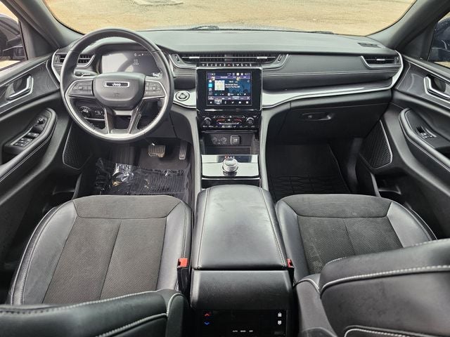 2022 Jeep Grand Cherokee L Altitude