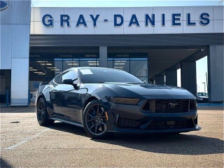 2025 Ford Mustang Dark Horse