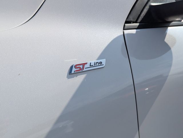 2026 Ford Escape Hybrid ST-Line Select