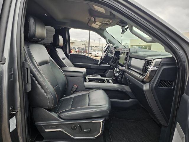 2023 Ford F-350SD Lariat