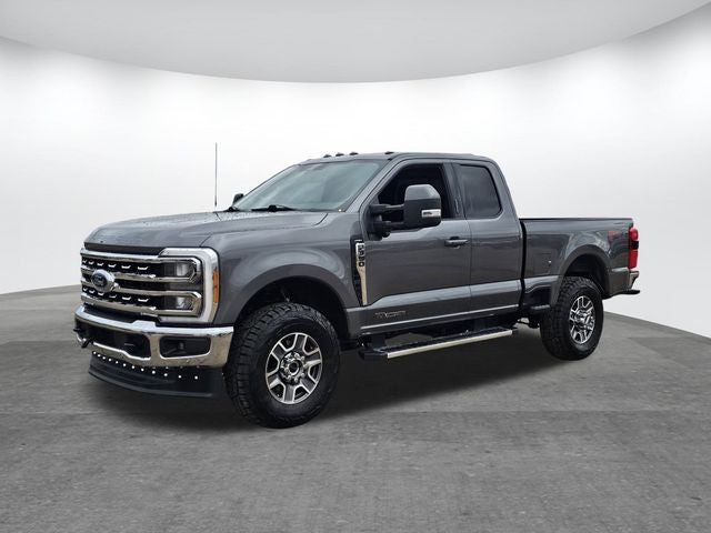 2023 Ford F-350SD Lariat