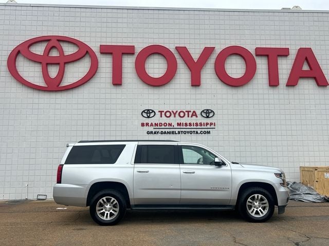 2017 Chevrolet Suburban LT