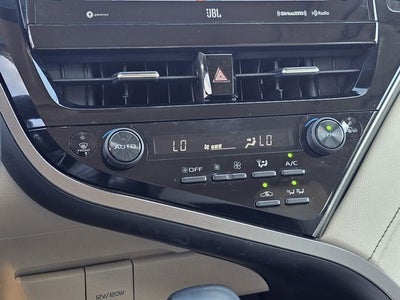 2023 Toyota Camry Hybrid XLE