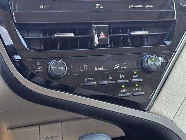 2023 Toyota Camry Hybrid XLE