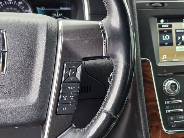2016 Lincoln Navigator Select