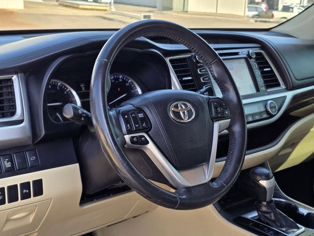 2015 Toyota Highlander Limited V6