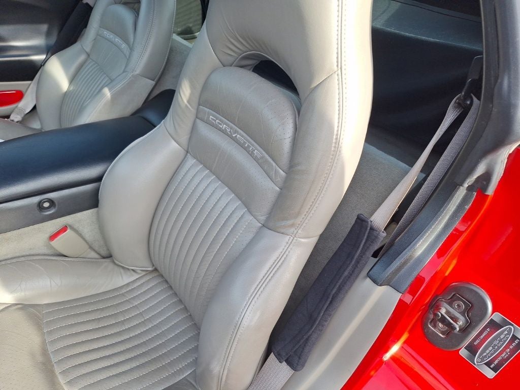 2000 Chevrolet Corvette Hardtop