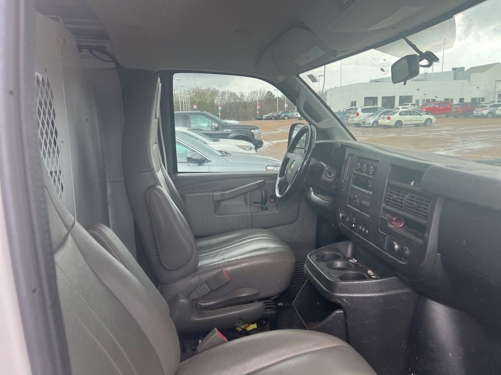2020 Chevrolet Express 2500 Work Van Cargo
