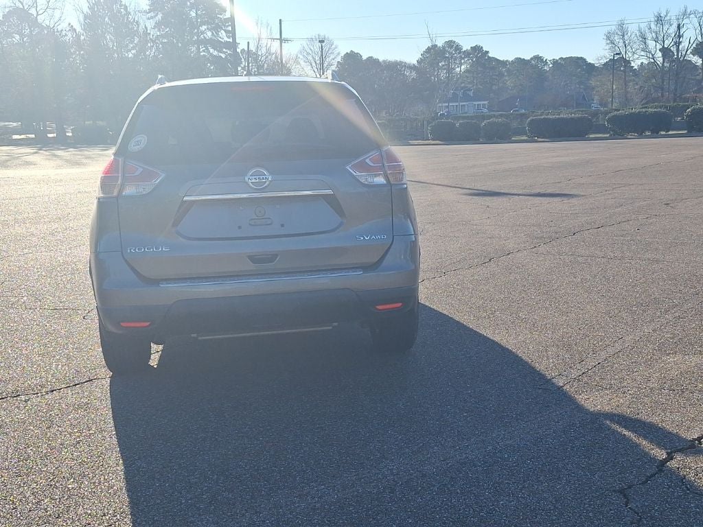 2015 Nissan Rogue SV
