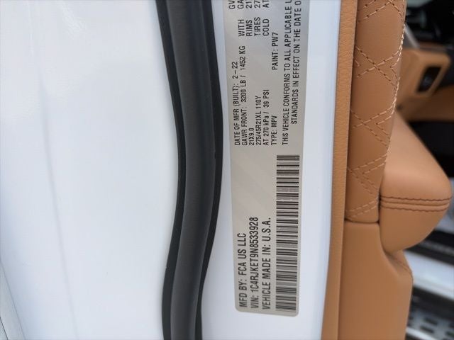 2022 Jeep Grand Cherokee L Summit