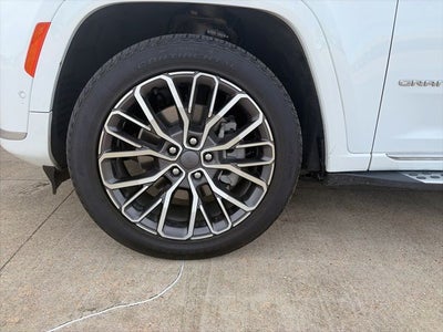 2022 Jeep Grand Cherokee L Summit