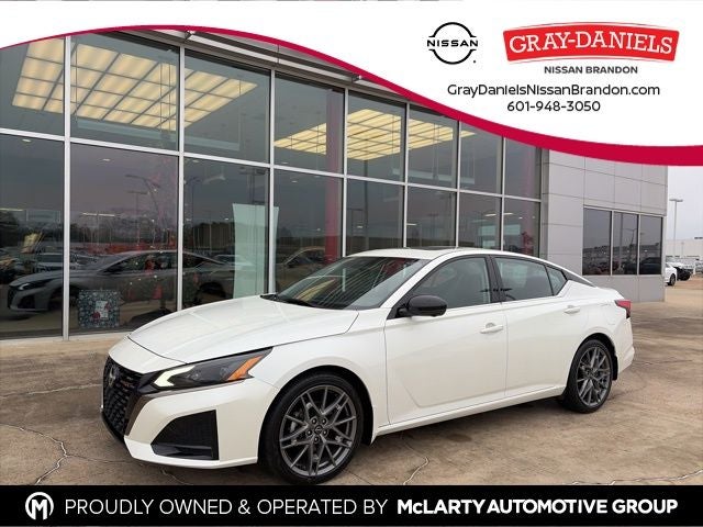 2024 Nissan Altima 2.0 SR