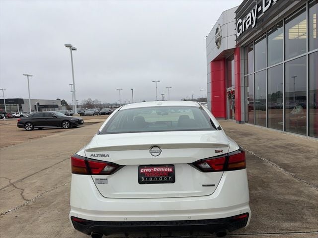 2024 Nissan Altima 2.0 SR