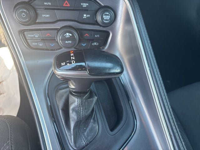 2021 Dodge Challenger SXT