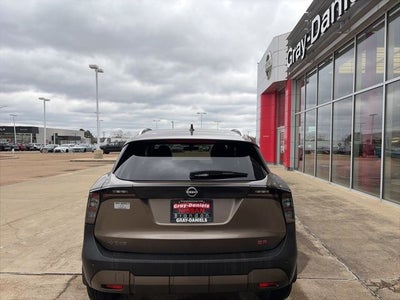 2025 Nissan Kicks SR