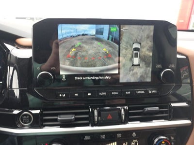 2024 Nissan Pathfinder Platinum