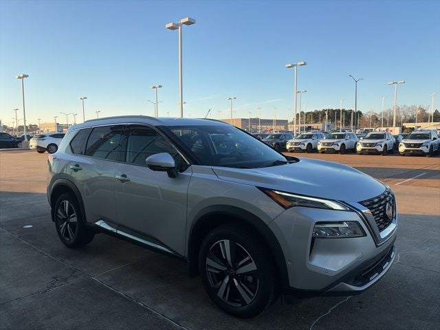 2023 Nissan Rogue SL