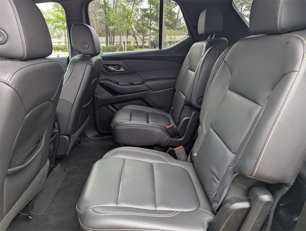 2022 Chevrolet Traverse LT Leather