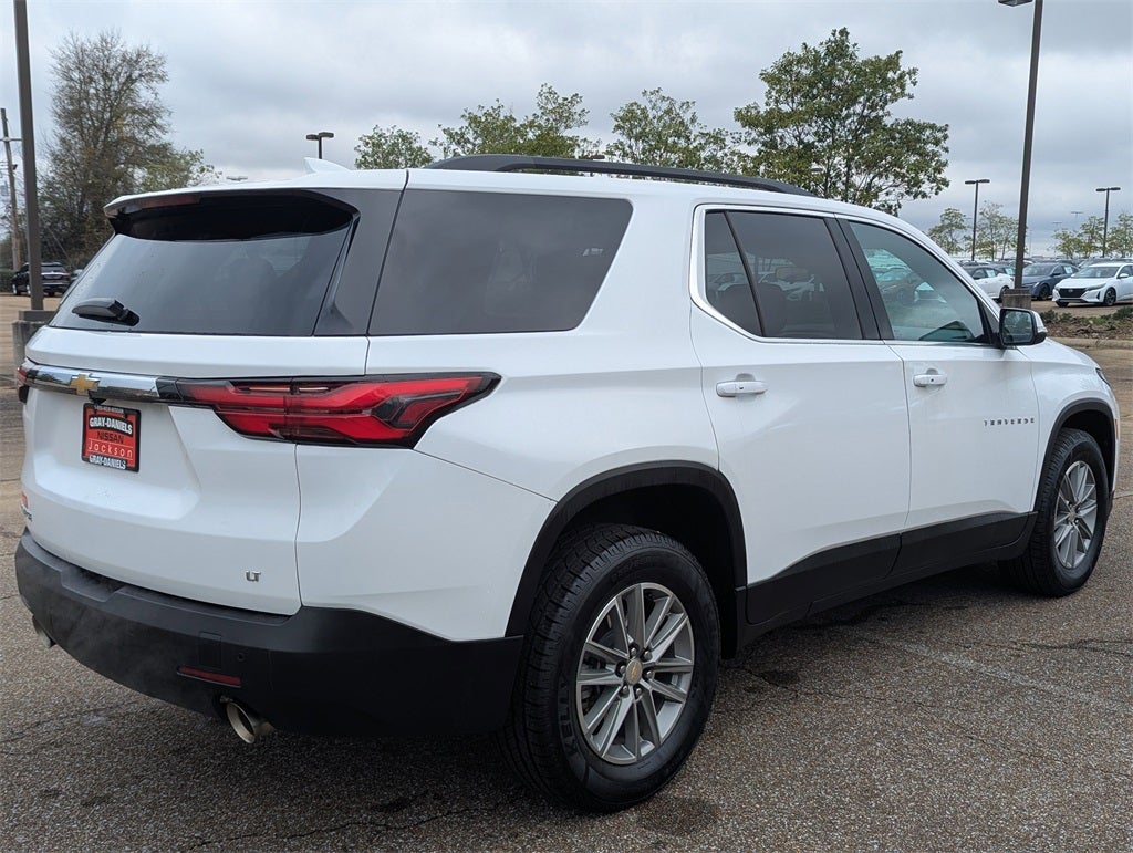 2022 Chevrolet Traverse LT Leather