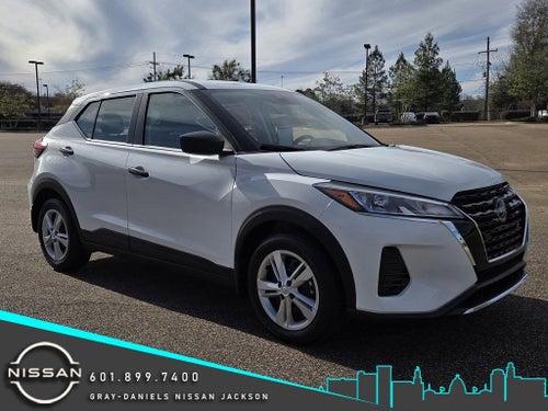 2025 Nissan Kicks Play S