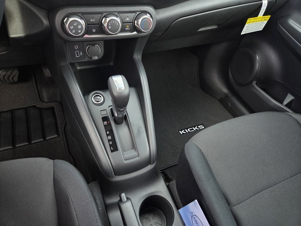 2025 Nissan Kicks Play S