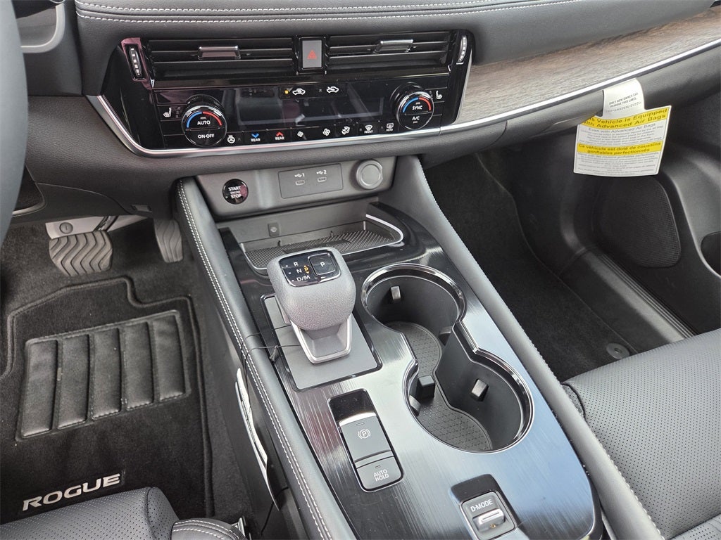 2025 Nissan Rogue Platinum