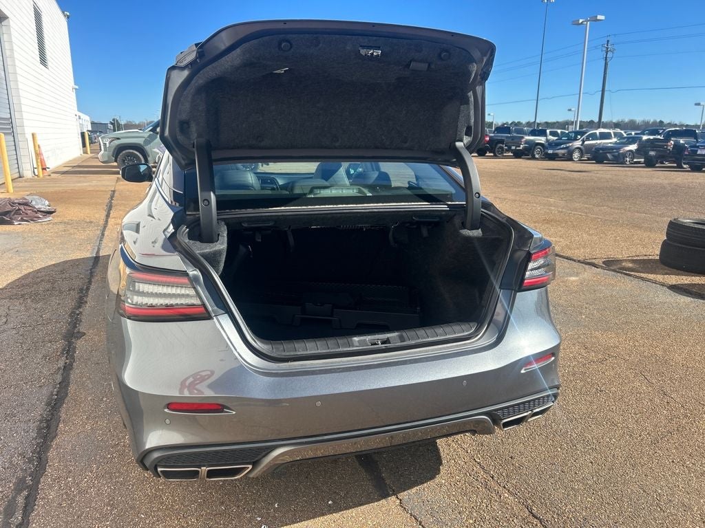 2023 Nissan Maxima Platinum