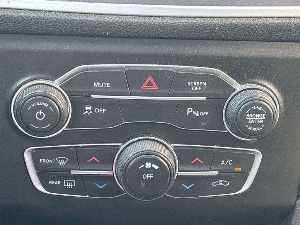 2021 Dodge Charger SXT