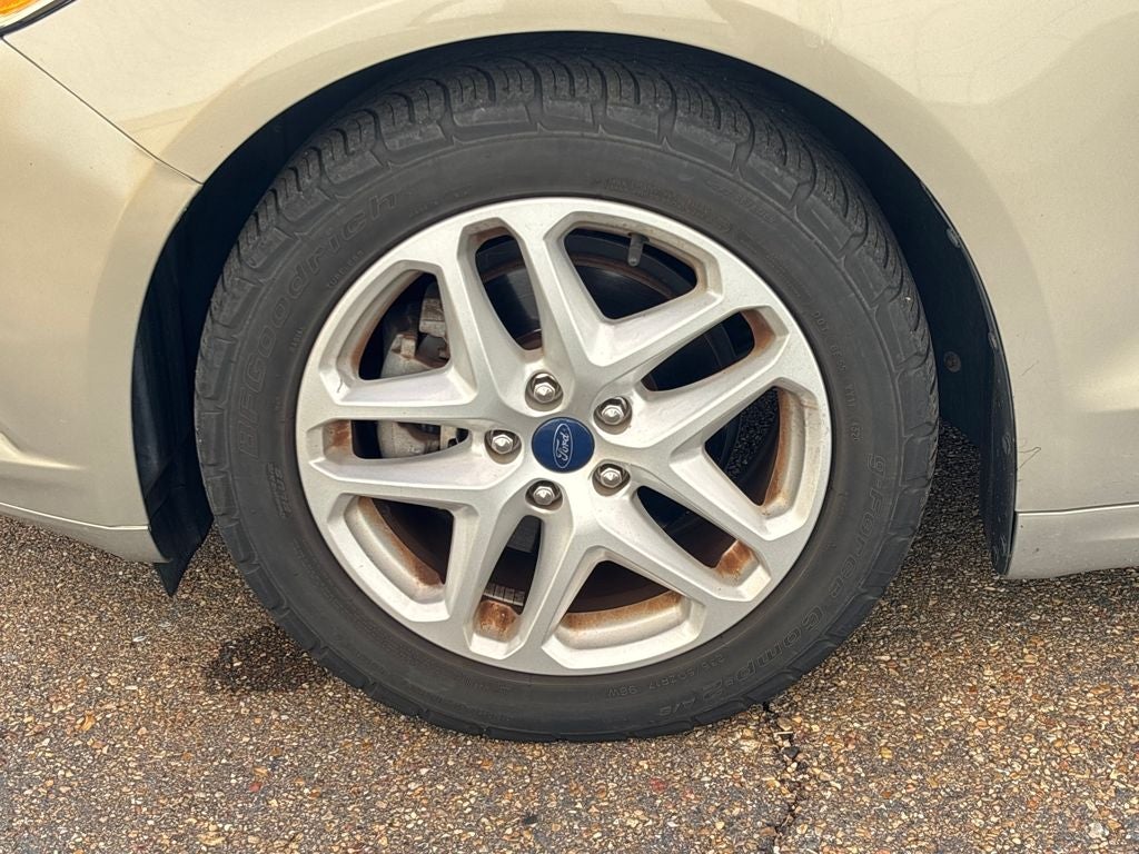 2015 Ford Fusion SE