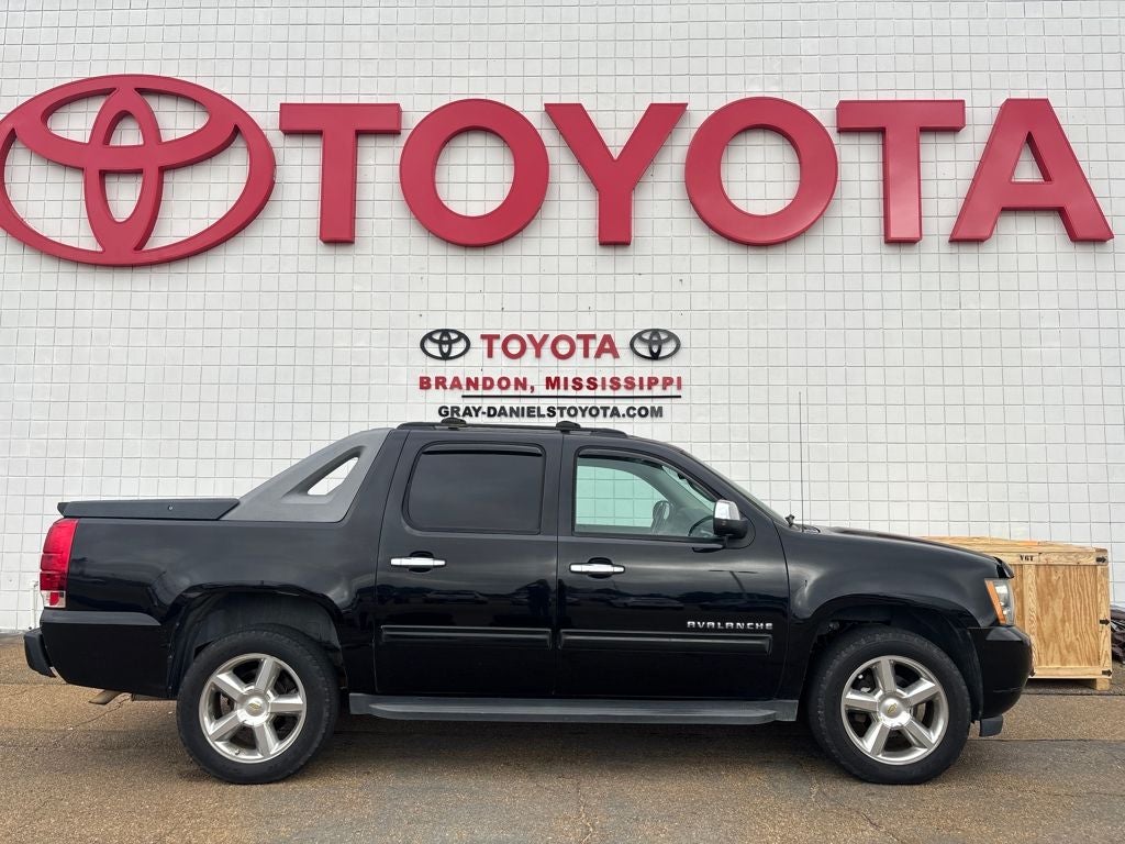 2011 Chevrolet Avalanche 1500 LS