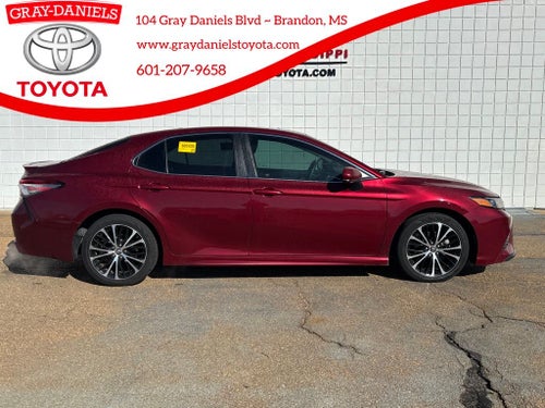 2018 Toyota Camry SE