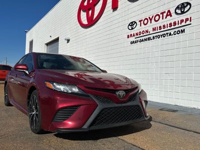 2018 Toyota Camry SE