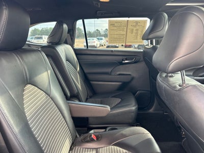 2024 Toyota Highlander XSE
