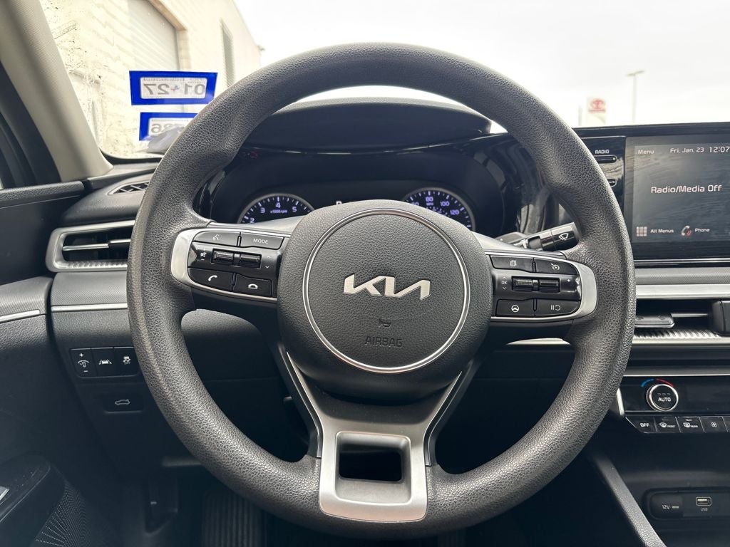 2023 Kia K5 LXS