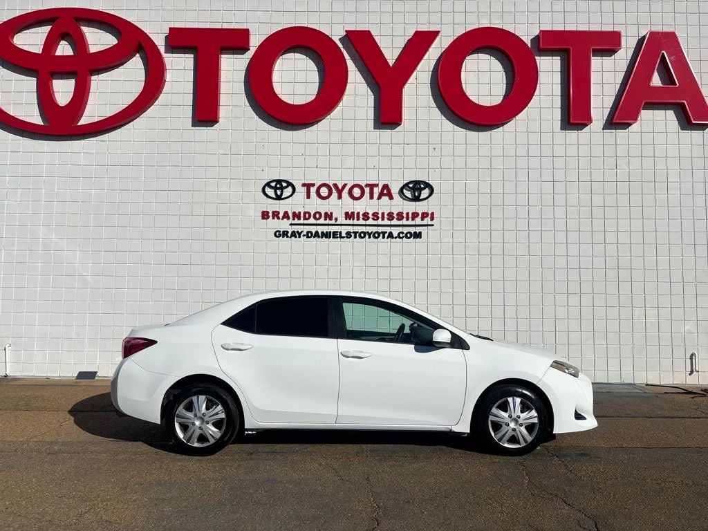 2019 Toyota Corolla LE