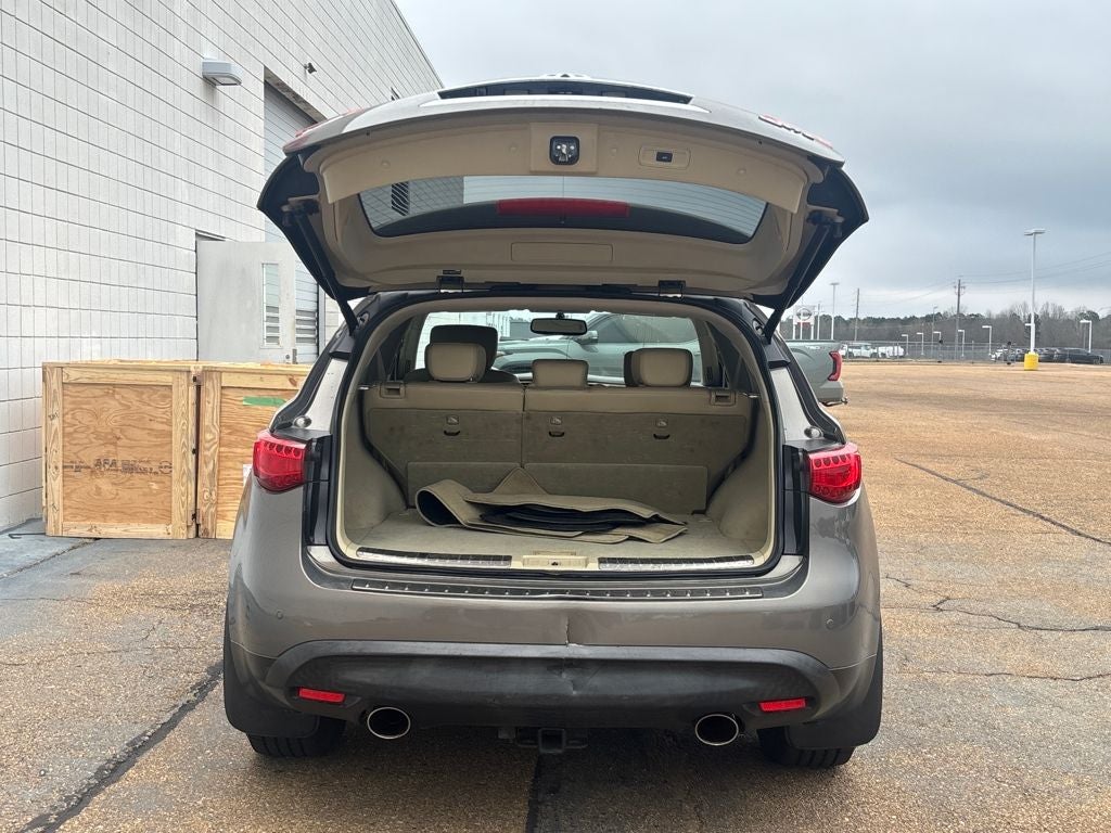 2014 INFINITI QX70 Base