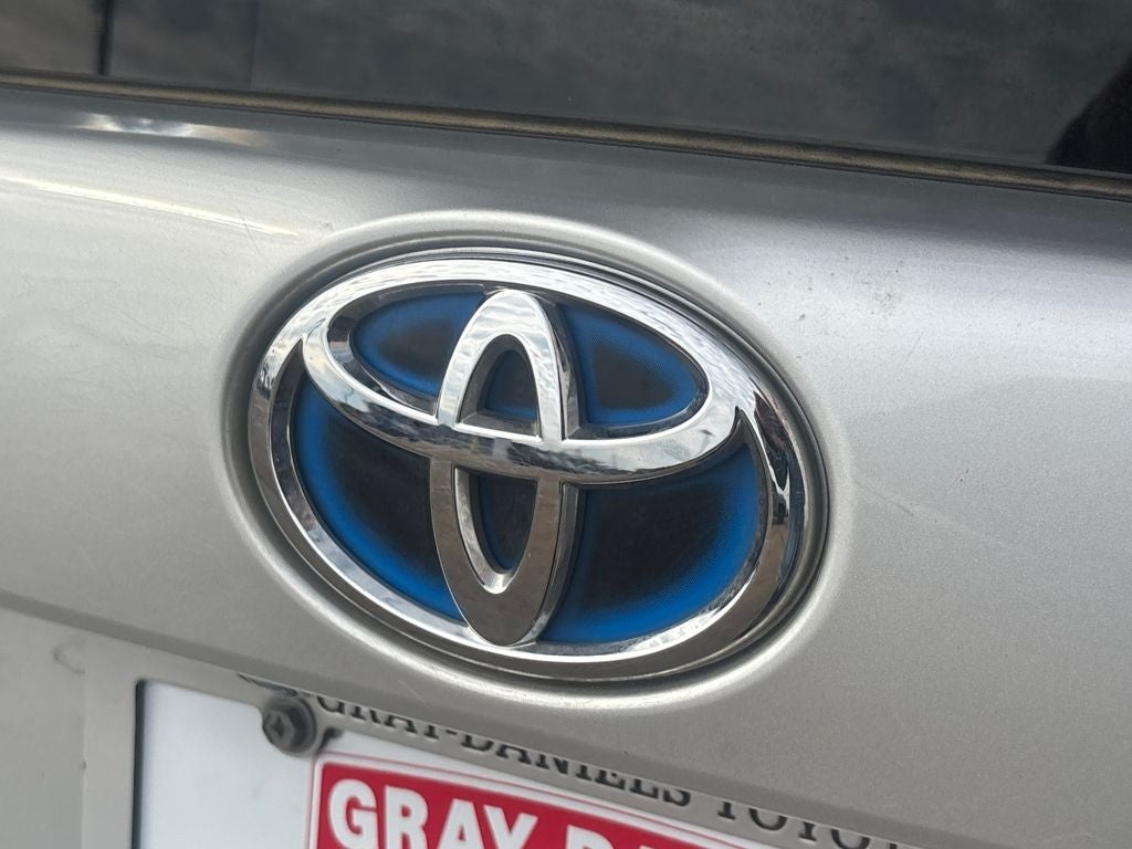 2022 Toyota Prius XLE