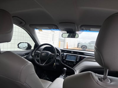 2018 Toyota Camry SE