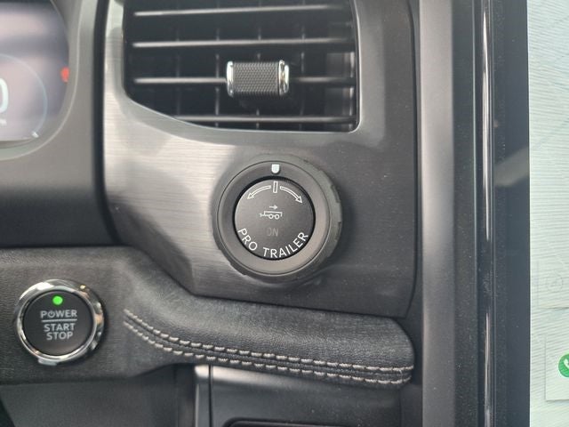 2025 Ford F-150 Lightning Flash™