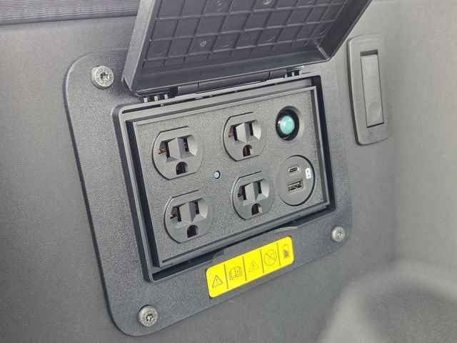 2025 Ford F-150 Lightning Flash™