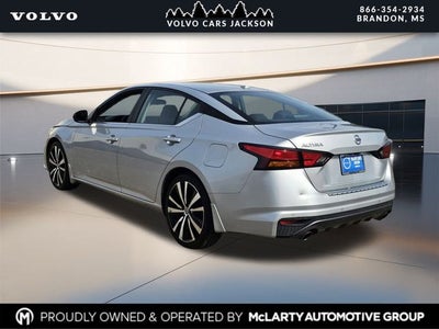 2022 Nissan Altima 2.5 SR