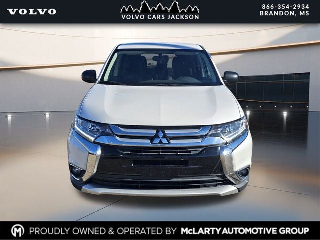 2018 Mitsubishi Outlander ES