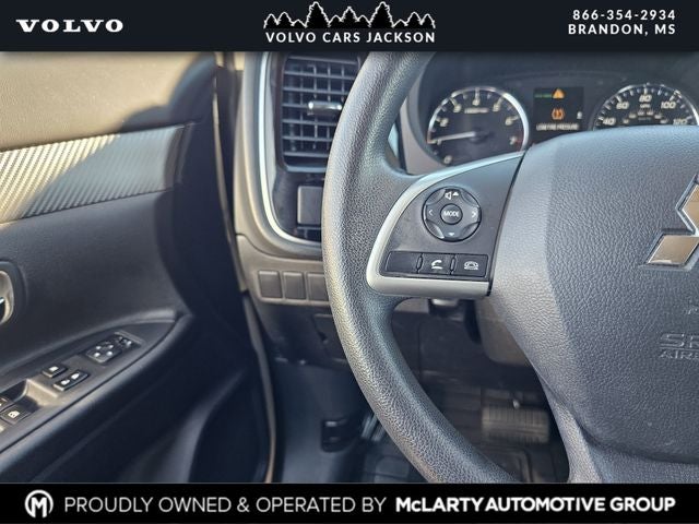 2018 Mitsubishi Outlander ES