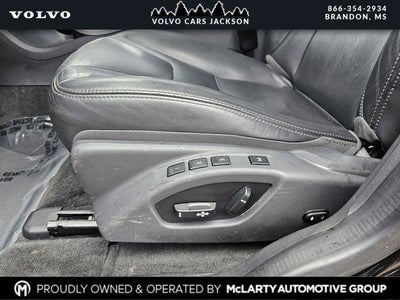 2017 Volvo XC60 T5 Inscription