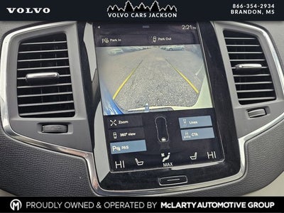 2018 Volvo XC90 T6 Momentum