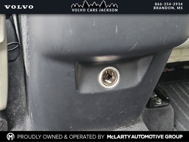 2018 Volvo XC90 T6 Momentum