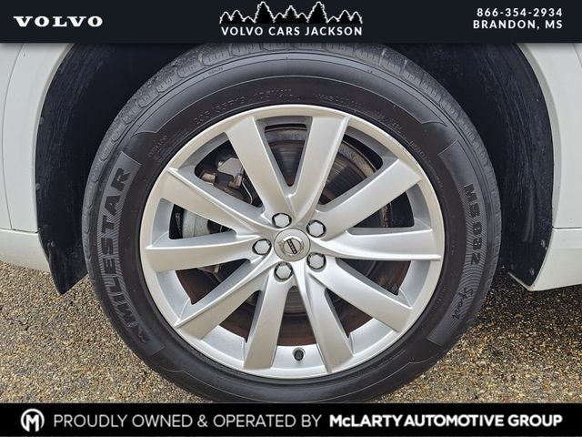 2018 Volvo XC90 T6 Momentum
