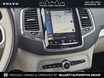 2018 Volvo XC90 T6 Momentum